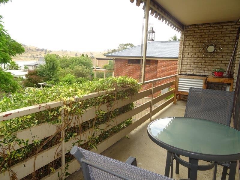16 Dwyer Crescent, Bellbridge VIC 3691