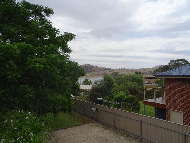 16 Dwyer Crescent, Bellbridge VIC 3691