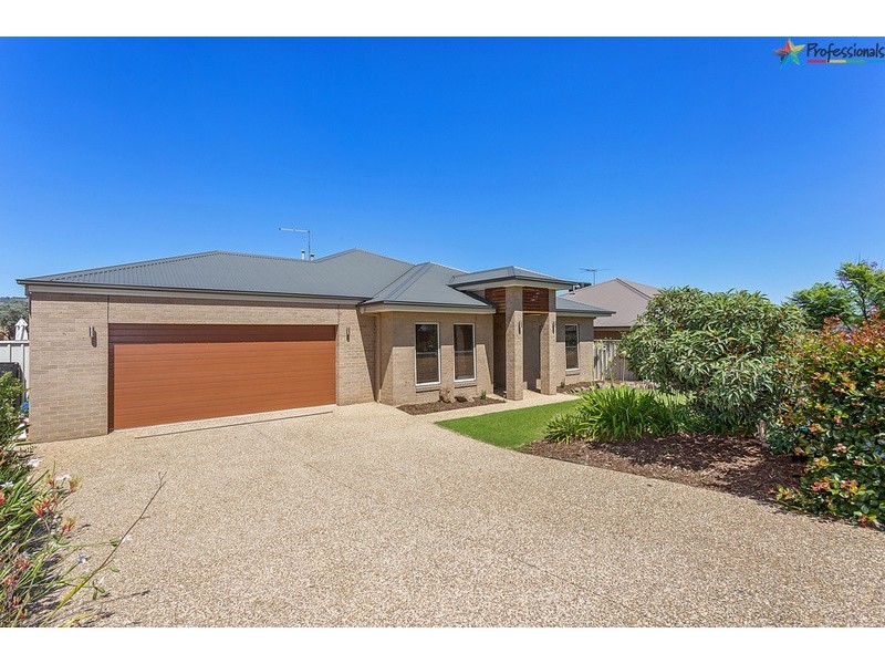 44 Bremer Avenue, Wodonga VIC 3690