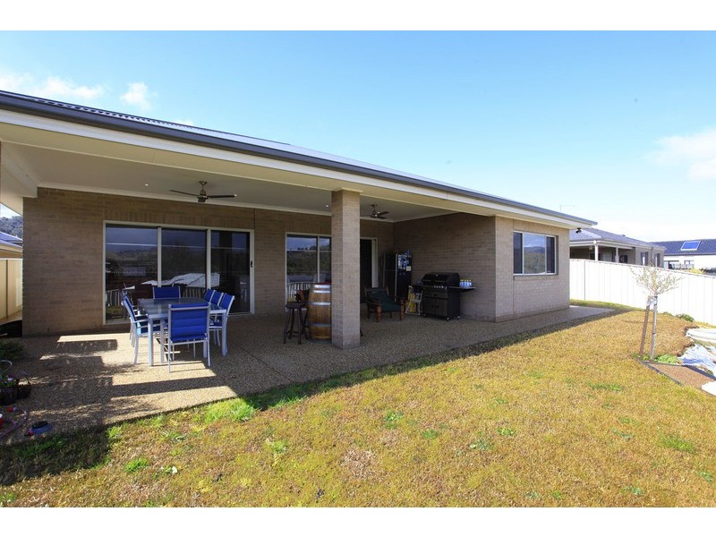 44 Bremer Avenue, Wodonga VIC 3690