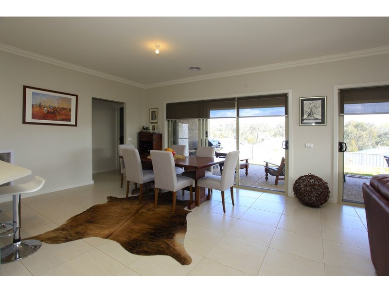 44 Bremer Avenue, Wodonga VIC 3690