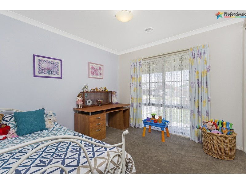 24 Willoughby Avenue, Wodonga VIC 3690
