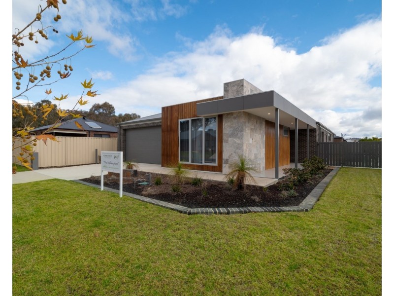 17 McDougall Grove, Wodonga VIC 3690