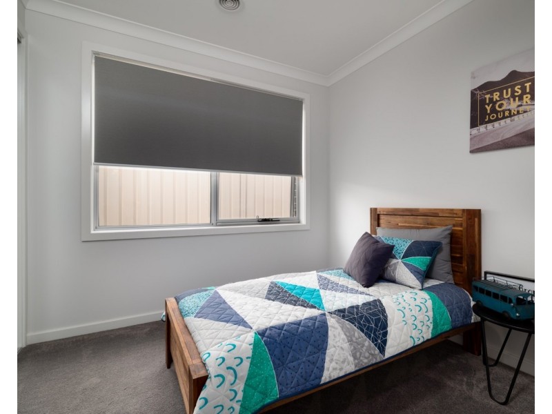 17 McDougall Grove, Wodonga VIC 3690
