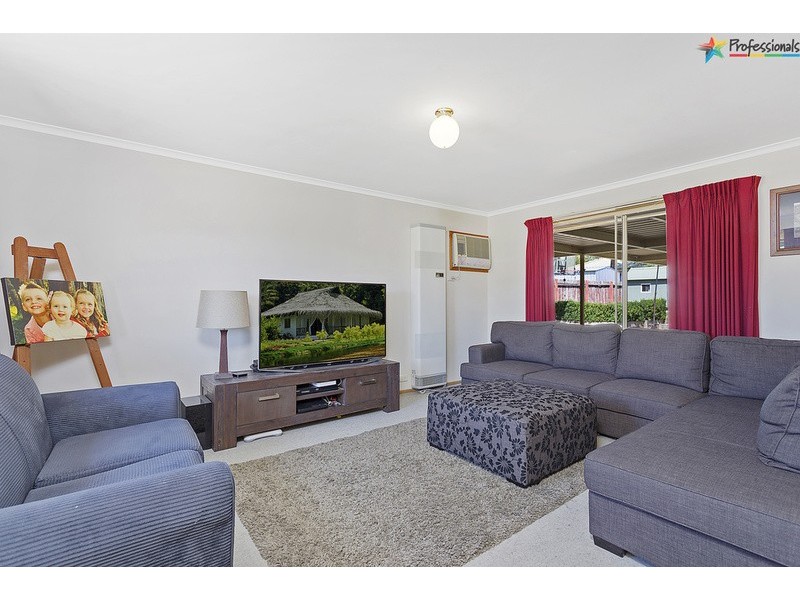 19 Berberick Court, Thurgoona NSW 2640