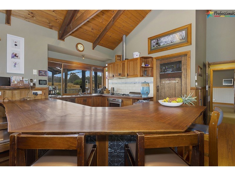 8 Wildon Avenue, Yackandandah VIC 3749