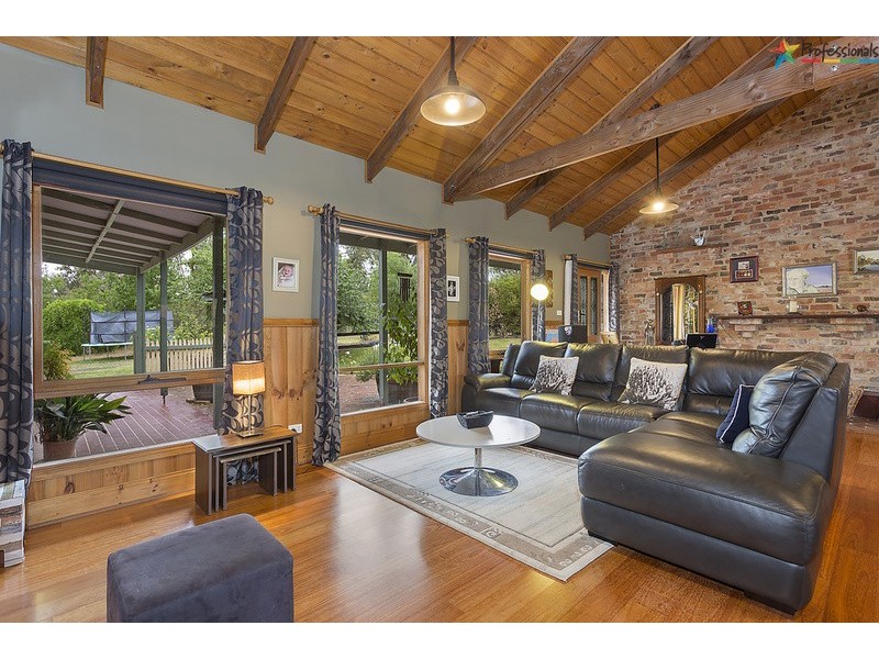 8 Wildon Avenue, Yackandandah VIC 3749