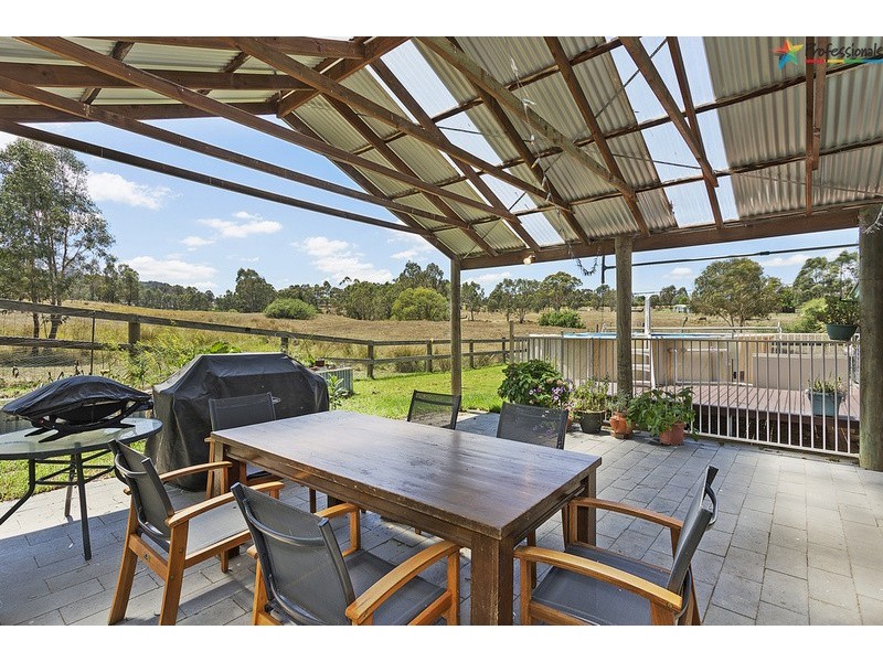 8 Wildon Avenue, Yackandandah VIC 3749