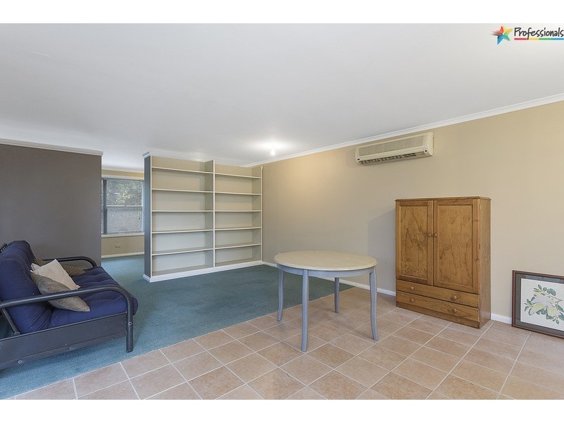 8 Wildon Avenue, Yackandandah VIC 3749