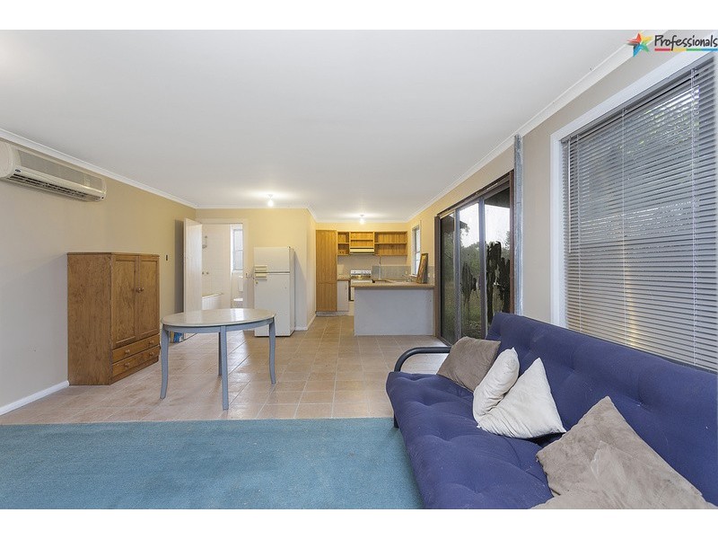 8 Wildon Avenue, Yackandandah VIC 3749