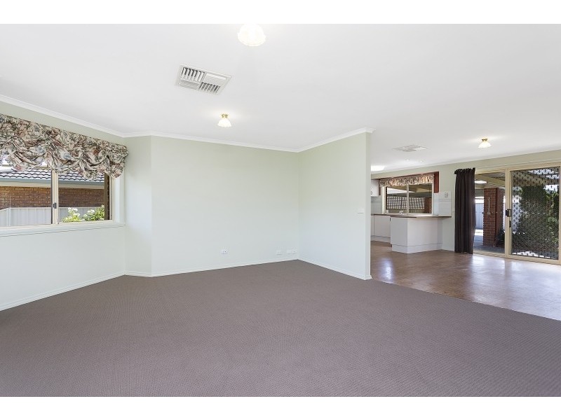 28 Dundee Drive, Wodonga VIC 3690