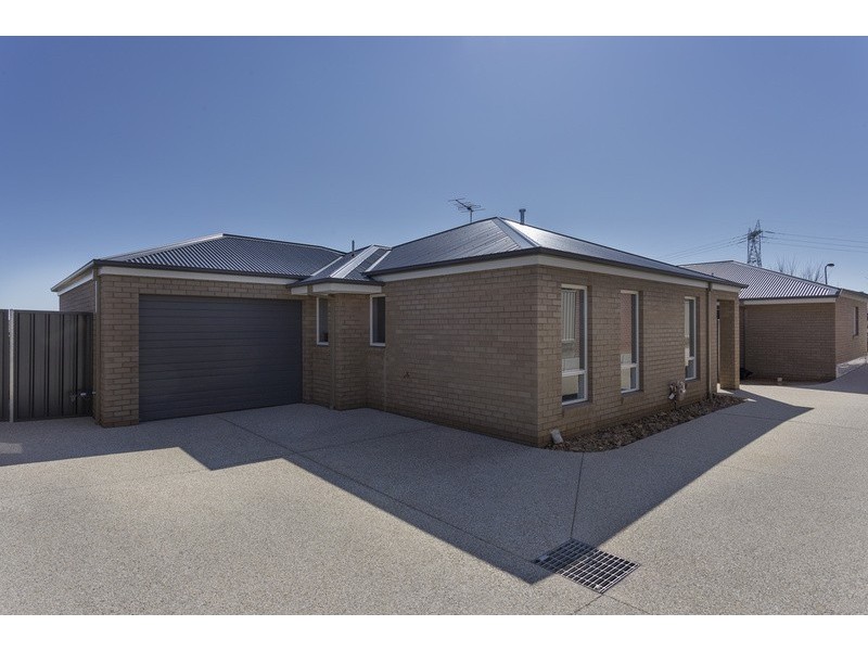 2/17 Nelson Court, Wodonga VIC 3690