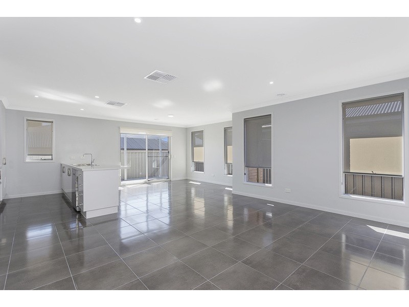 2/17 Nelson Court, Wodonga VIC 3690