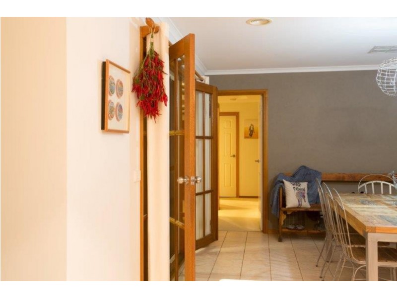 24 Falcon Circuit, Wodonga VIC 3690