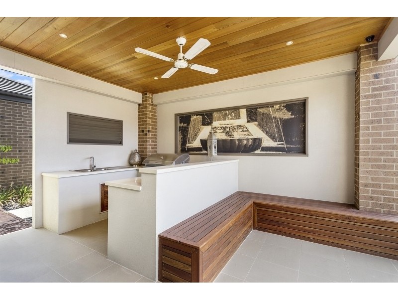 14 Riverside Boulevard, Wodonga VIC 3690