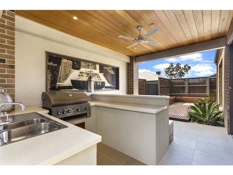 14 Riverside Boulevard, Wodonga VIC 3690