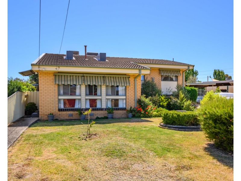4 Elsa Court, Wodonga VIC 3690