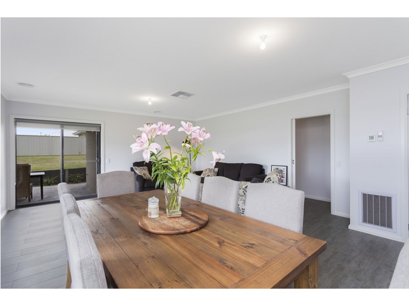 7 Pembroke Crescent, Wodonga VIC 3690