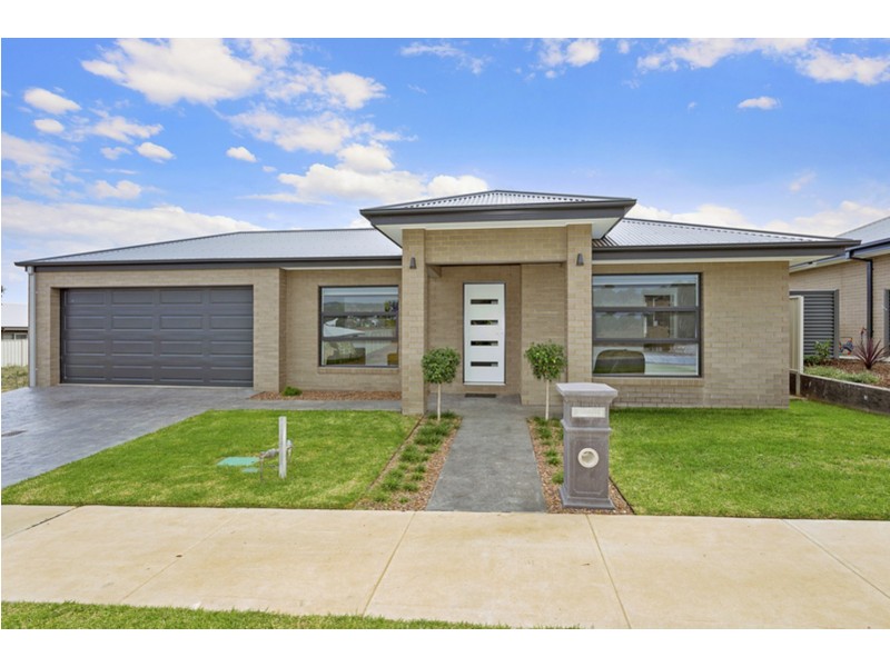 7 Pembroke Crescent, Wodonga VIC 3690