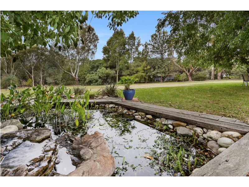 16 Hamilton Court, Baranduda VIC 3691