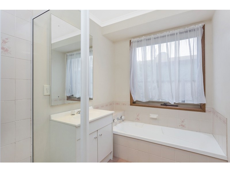 2 Coventry Court, Wodonga VIC 3690