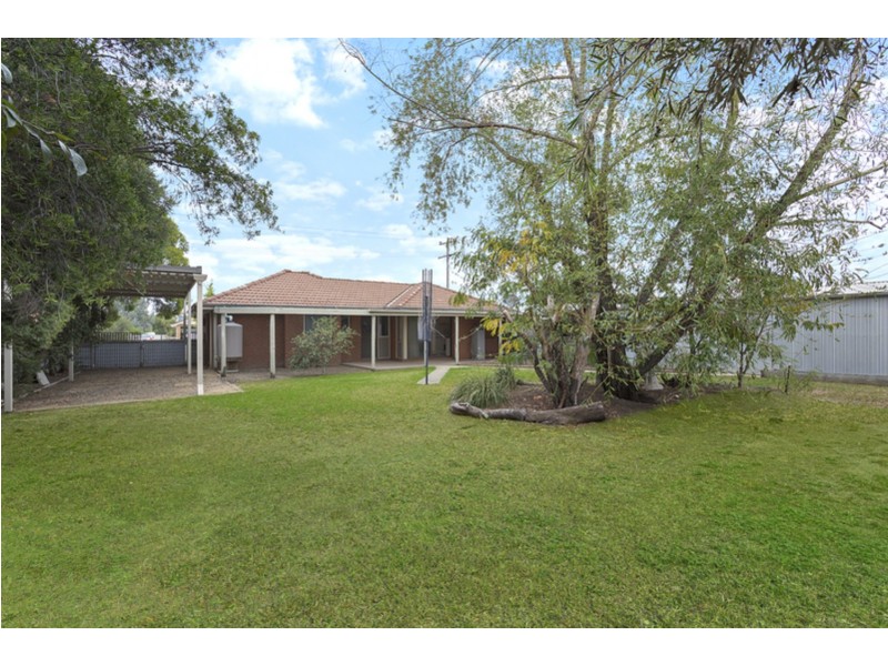 37 High Street, Chiltern VIC 3683