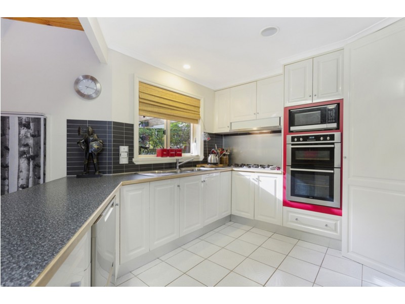 8 Pinkerton Court, Wodonga VIC 3690