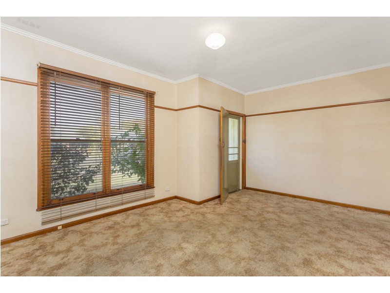 24 Mark Street, Wodonga VIC 3690