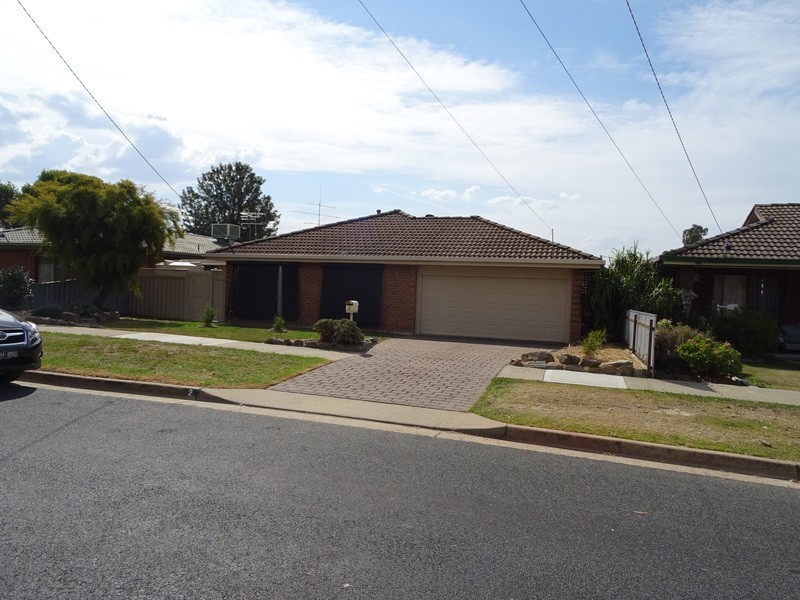 2 Topaz Court, Wodonga VIC 3690