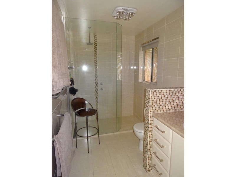 2 Topaz Court, Wodonga VIC 3690