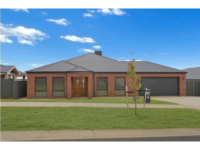 33 Silky Oak Avenue, Wodonga VIC 3690