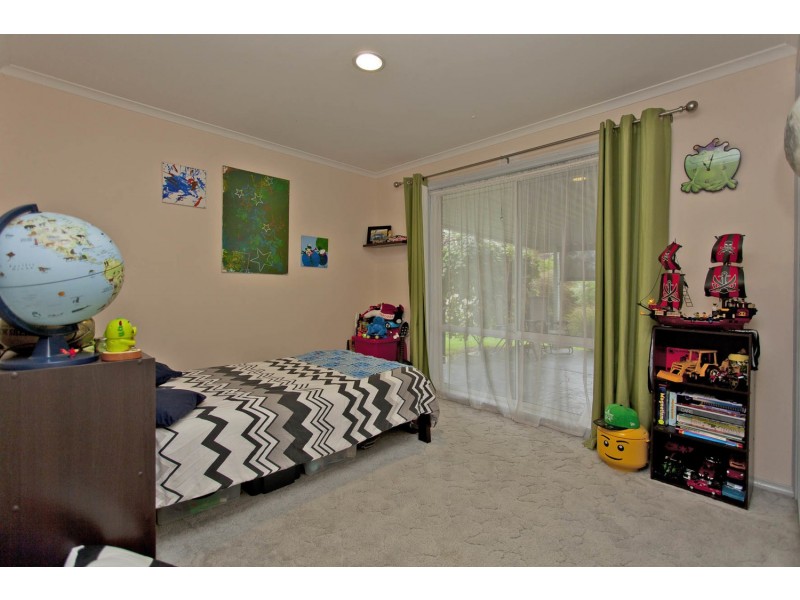 11 Kingfisher Drive, Wodonga VIC 3690