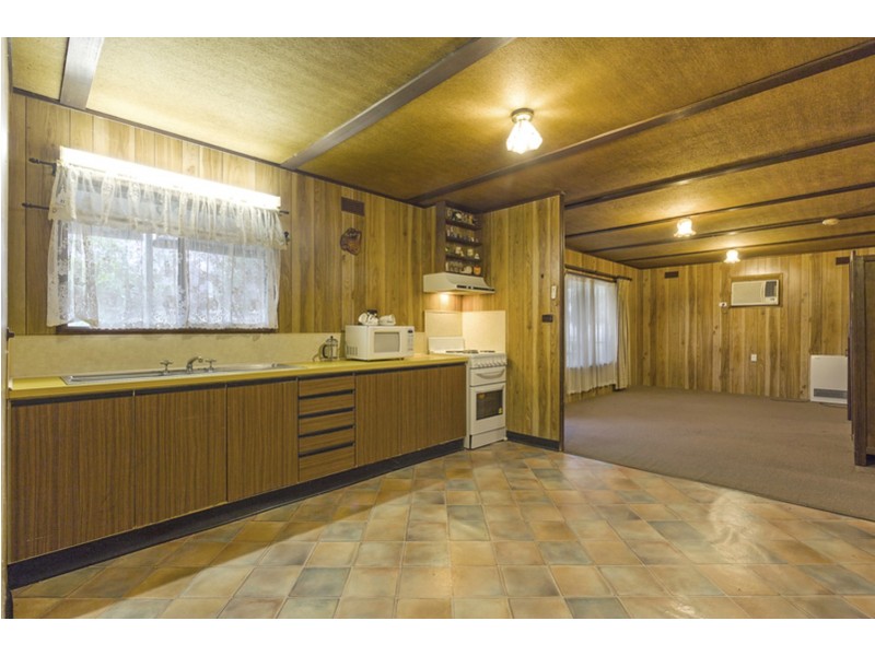 80 Albert Road, Chiltern VIC 3683