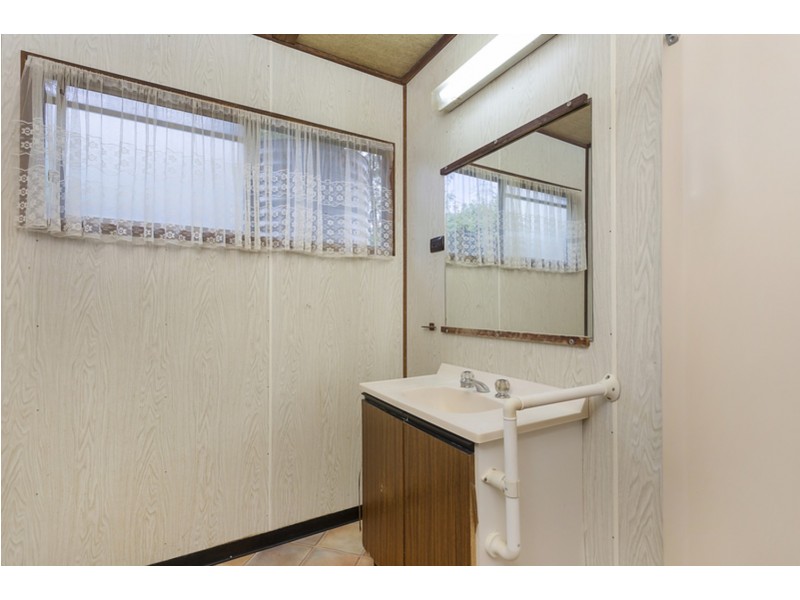 80 Albert Road, Chiltern VIC 3683