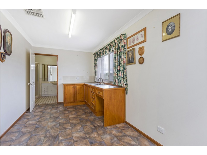 20 Robert Crescent, Wodonga VIC 3690