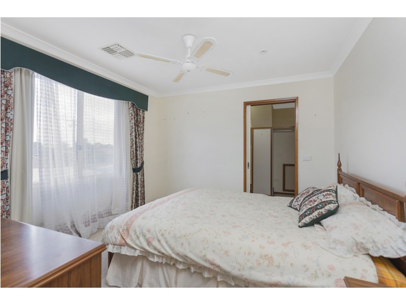 20 Robert Crescent, Wodonga VIC 3690