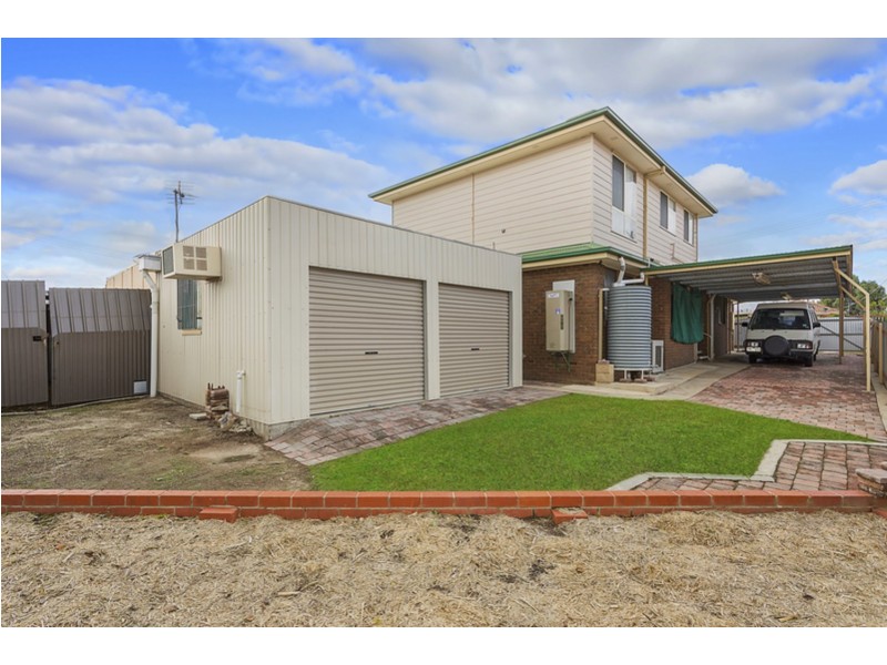 20 Robert Crescent, Wodonga VIC 3690