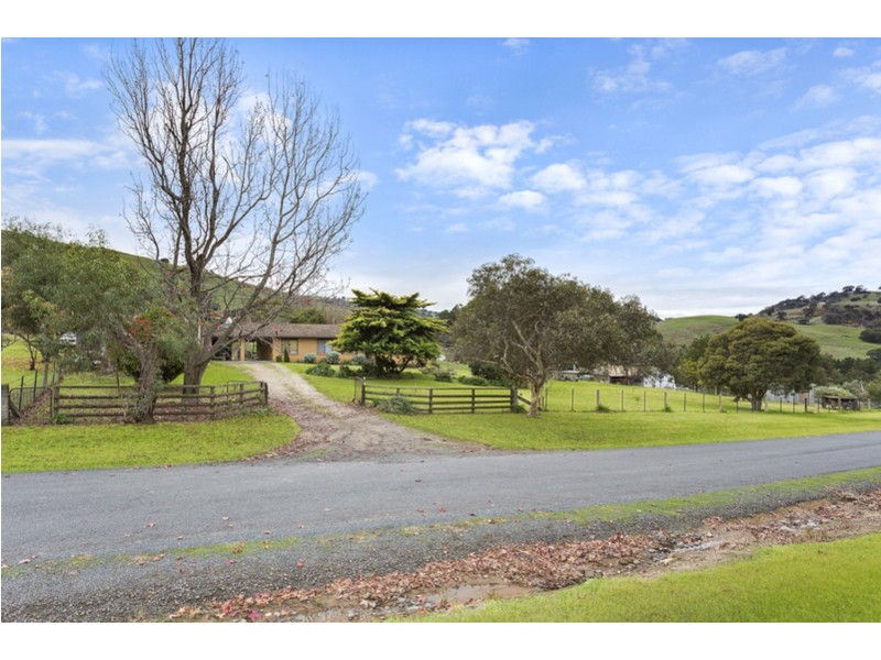 4 Hewitt Street, Bethanga VIC 3691