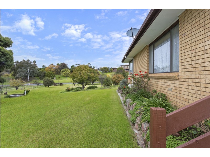 4 Hewitt Street, Bethanga VIC 3691