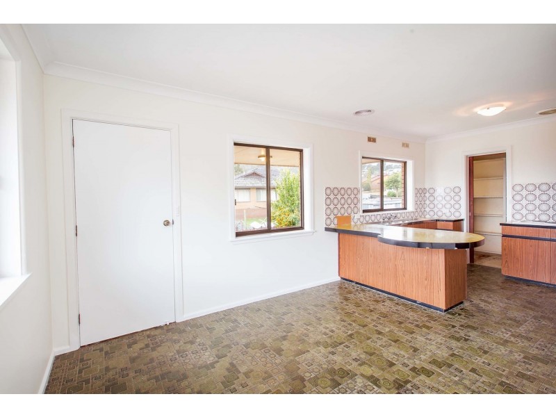 2 Scarborough Drive, Wodonga VIC 3690