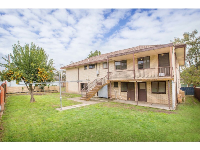 2 Scarborough Drive, Wodonga VIC 3690