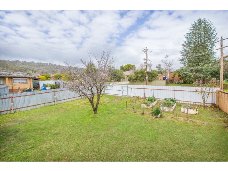 2 Scarborough Drive, Wodonga VIC 3690