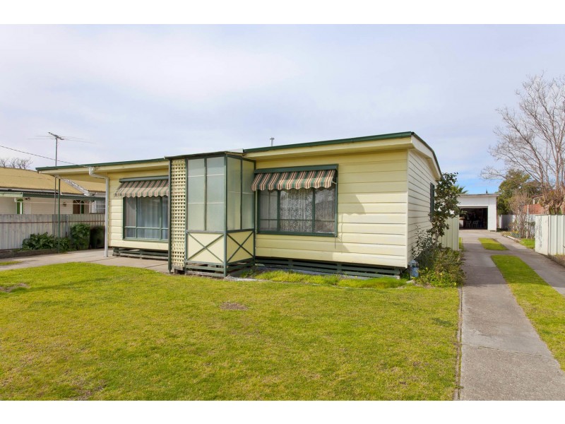 14 Charles Street, Wodonga VIC 3690