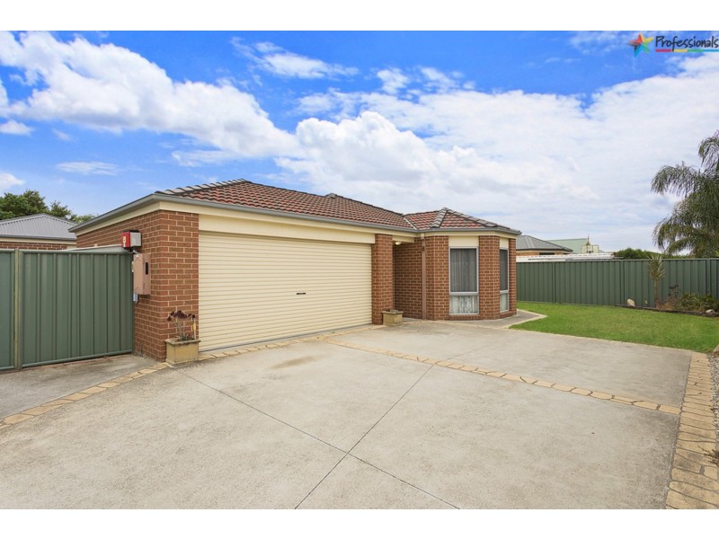 8 Fussell Court, Wodonga VIC 3690
