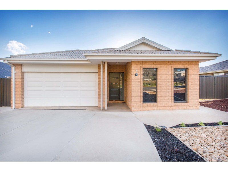 16 McAuliffe Street, Wodonga VIC 3690