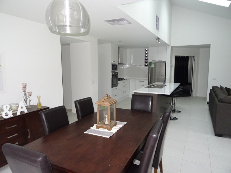 11 Trickett Avenue, Killara VIC 3691