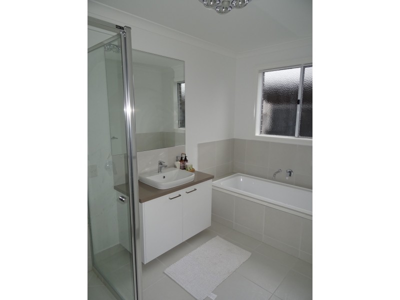 11 Trickett Avenue, Killara VIC 3691