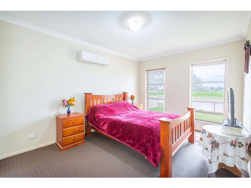 4 Mucha Road, Barnawartha VIC 3688