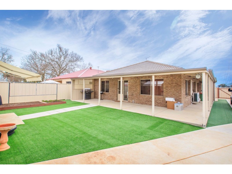 4 Mucha Road, Barnawartha VIC 3688