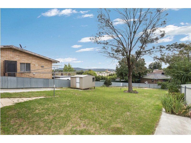 380 Amatex Street, East Albury NSW 2640